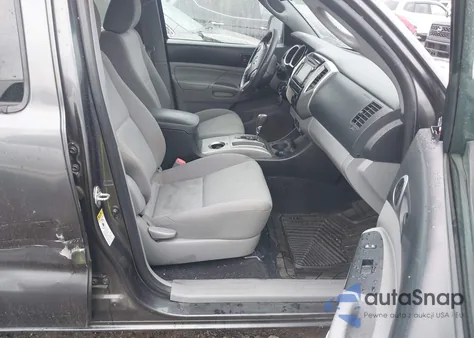 2015 Toyota Tacoma Base V6 из США, поврежденный, VIN 3TMLU4EN7FM176742